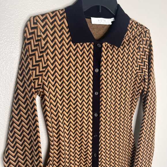 ASTR Kambrie Collared Chevron Mini Dress 1960s mod girl GoGo dress S #7 - Picture 3 of 7